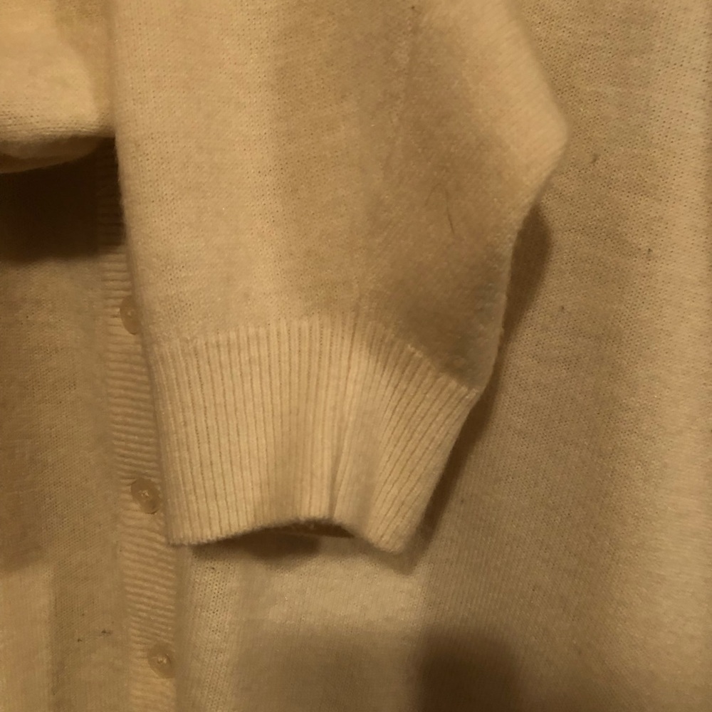 Caroll Reed Cream Cardigan Ladies - Picture 4 of 6